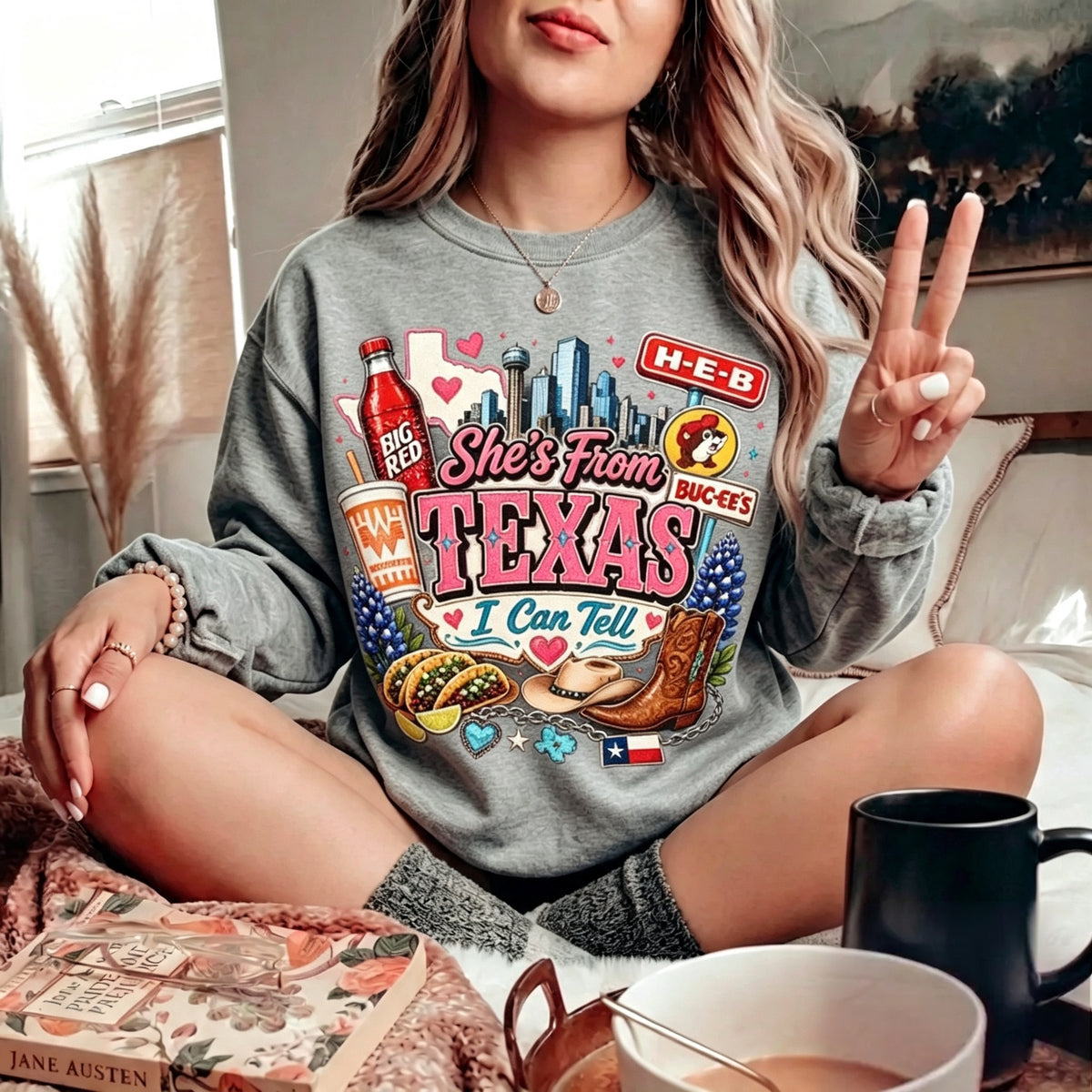 She's From Texas I Can Tell Graphic Crewneck Sweatshirt